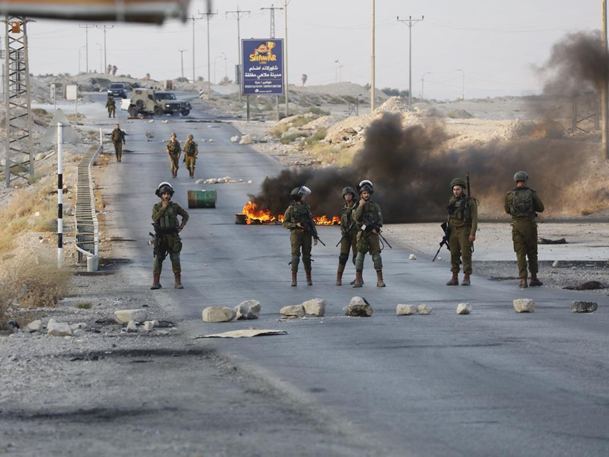 جيش الاحتلال يبدأ عملية عسكرية في الضفة الغربية ويقتل 7 فلسطينيين ويصيب 8 آخرين
