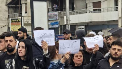 اعتصامات في سوريا وسط انتشار أمني في عدة محافظات